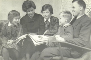 Photo von Rudolf Ruthensteiner mit Familie